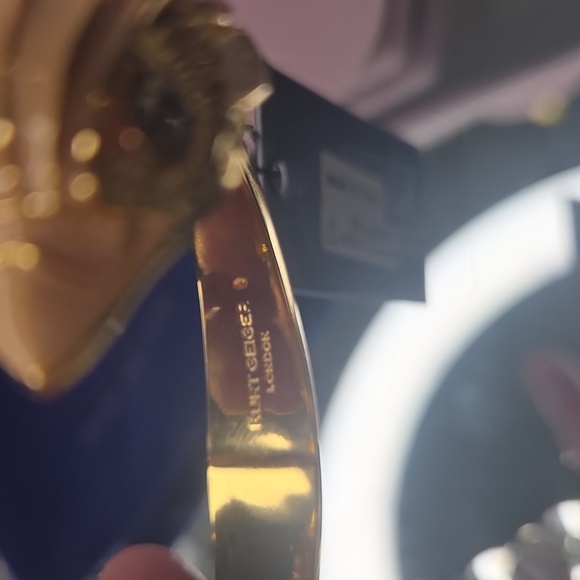 Kurt Geiger Gold Eagle Bracelet Nwt - Picture 7 of 8